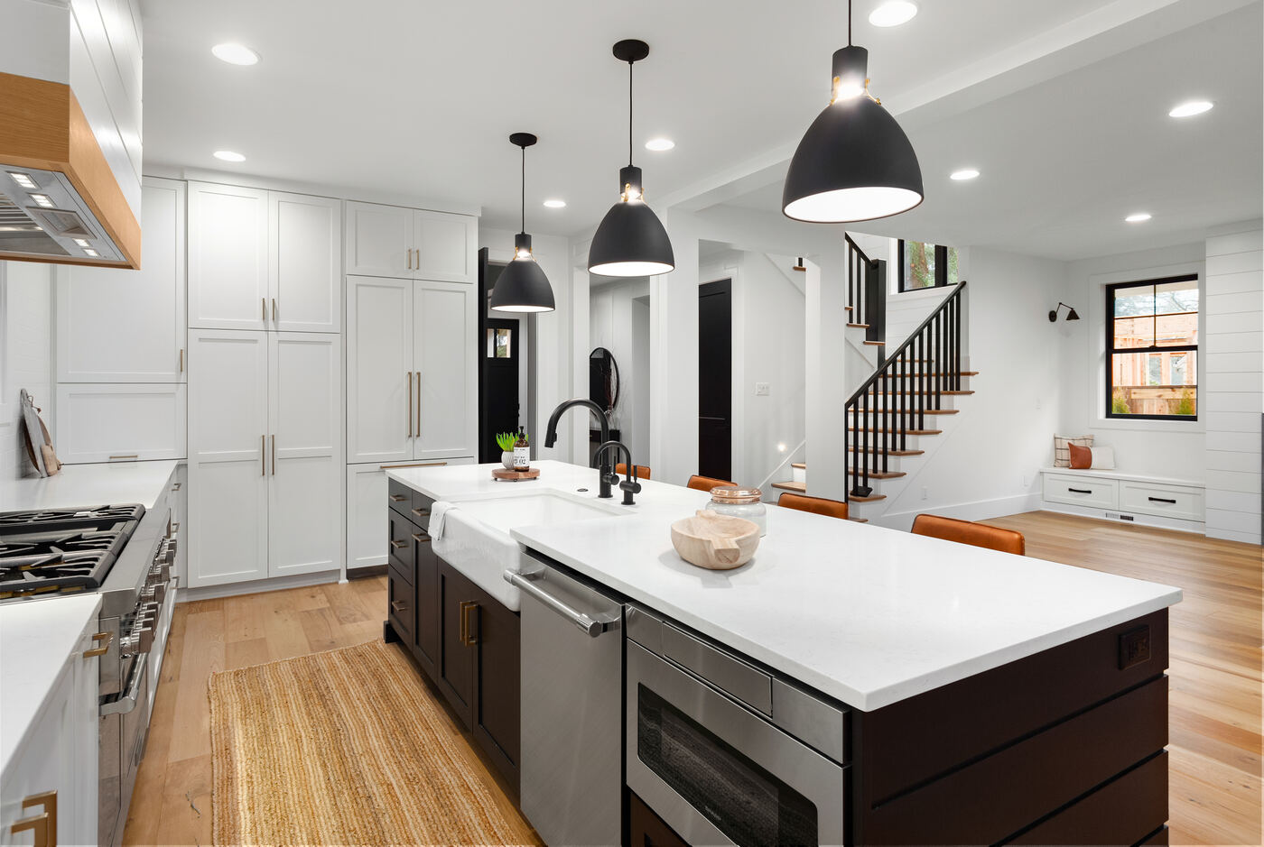 Houston kitchen remodel — custom cabinetry and quartz countertops